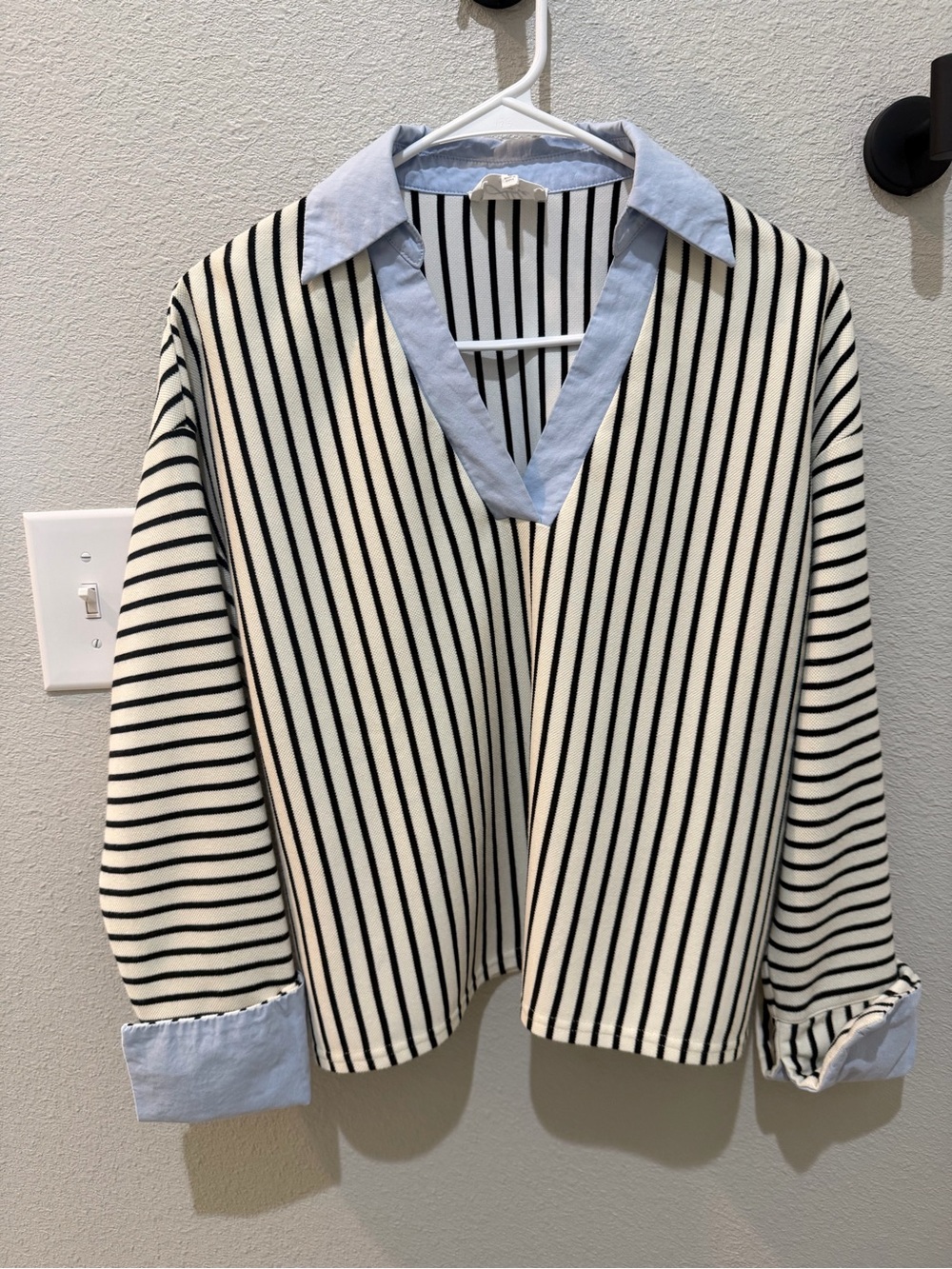 Women’s Blouse